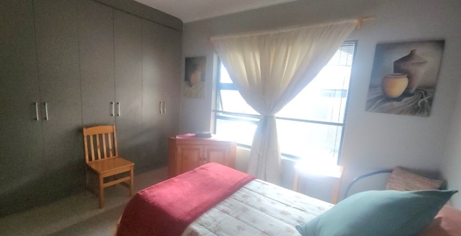 2 Bedroom Property for Sale in Ifafi North West